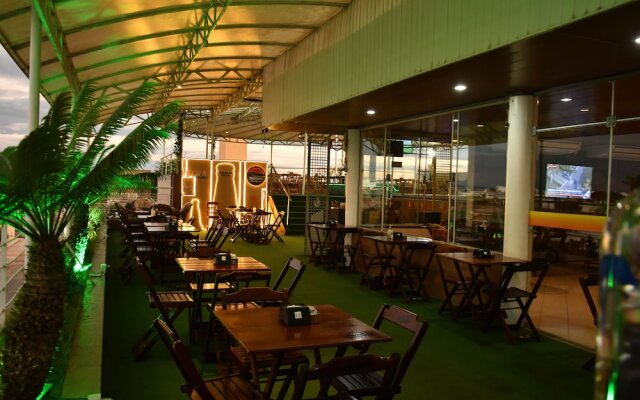 Troodon Park Hotel