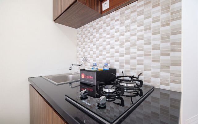 Comfy Studio Apartment @ Green Pramuka City