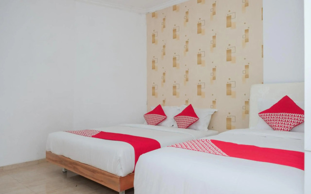 OYO 1454 111 Residence