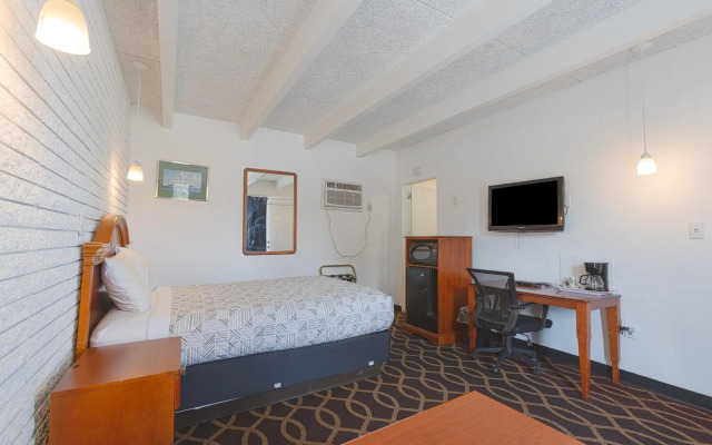 Sonrise Inn Lincoln Hwy By OYO