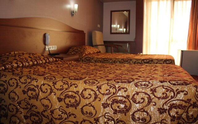 Herton Apart Hotel