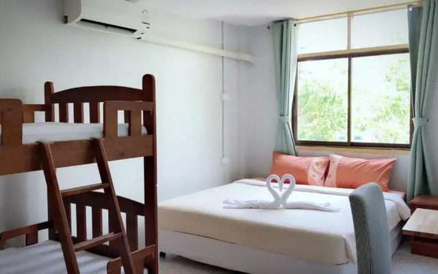 Ler Hostel 65