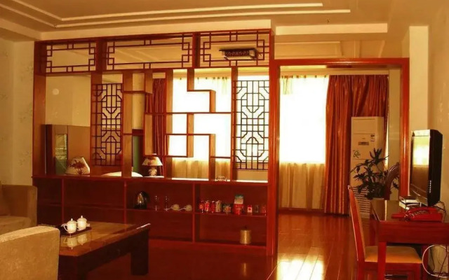 Purui Duomu Holiday Hotel - Lijiang
