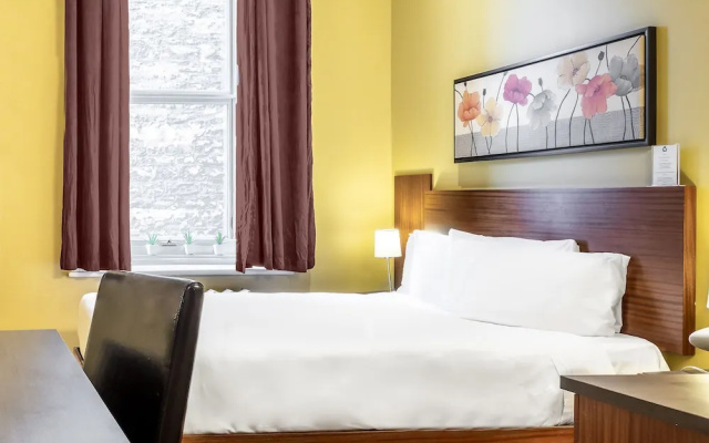 Hotel Acadia