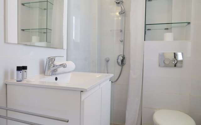 Beautiful  Apt Neve Tzedek Terrace N12