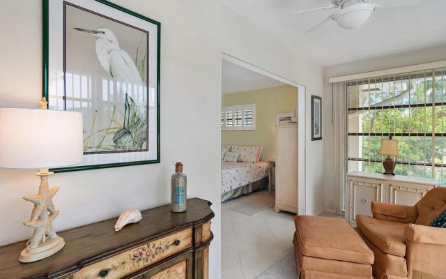 Serenity On Sutton 2 Bedroom Townhouse by RedAwning