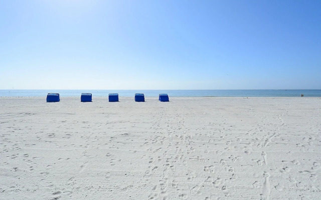 Emerald Isle 103