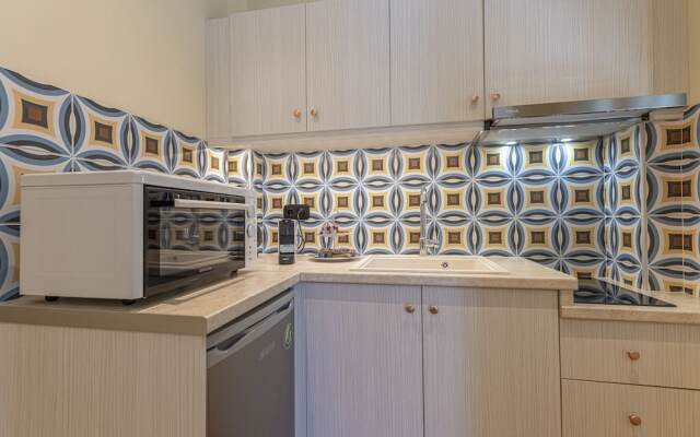 Ipelhome Plaka Boutique Apartments