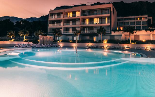 Romana Beach Apartments