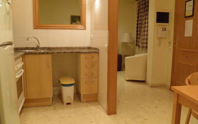 Apartaments Sant Jordi Comtal 33