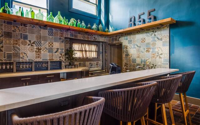 Hotel Petaluma, Tapestry Collection by Hilton