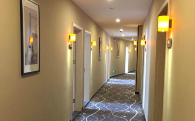 7 Days Premium Shenzhen Banan Airport T3 Terminal Branch – Hotel Rooms – Shenzhen