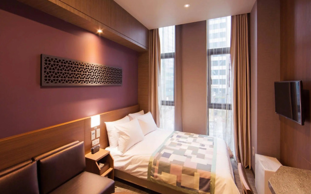 Dormy Inn Premium Seoul Garosugil