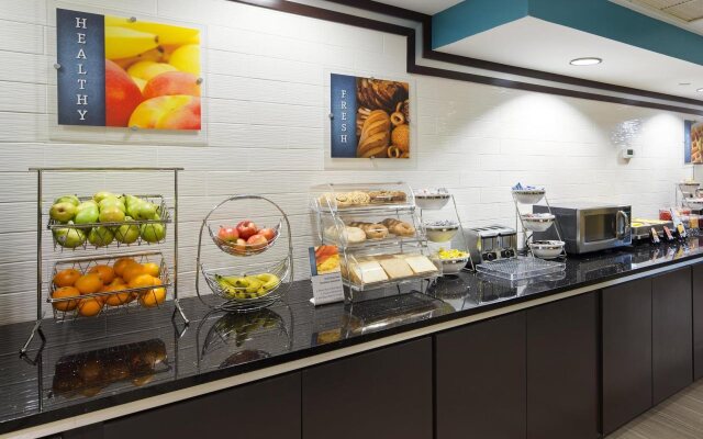 Best Western Plus Birmingham Inn & Suites