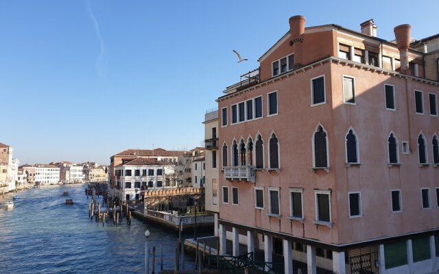 LHost in Venice