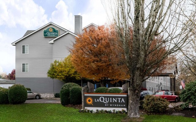 La Quinta Inn & Suites by Wyndham Eugene