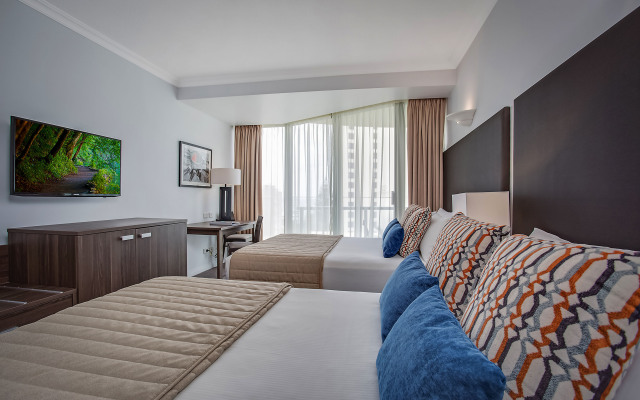Mantra Legends Hotel