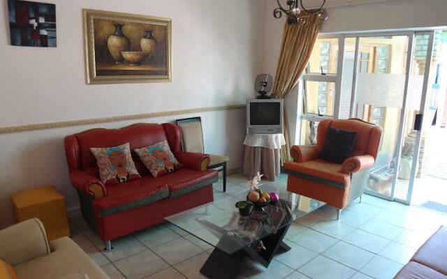 Roba Monakedi Guest Lodge