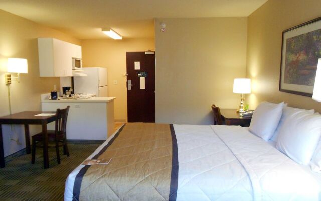 Extended Stay America Champaign Urbana