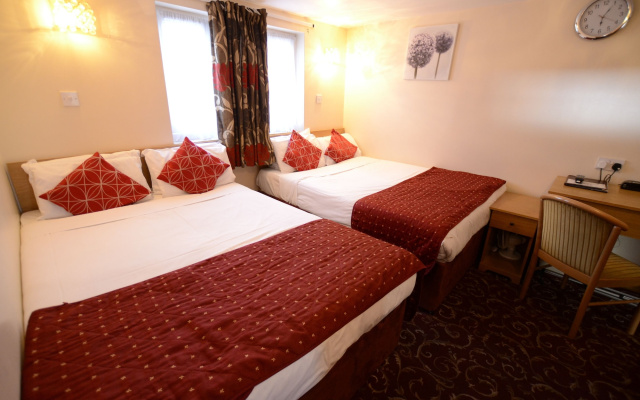 Britannia Inn Hotel