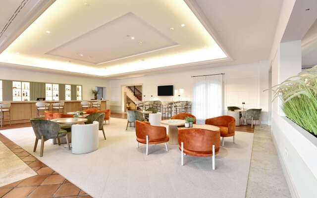 Dolce by Wyndham CampoReal Lisboa
