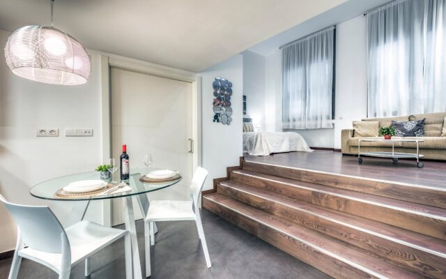 Bas Apartments Gracia