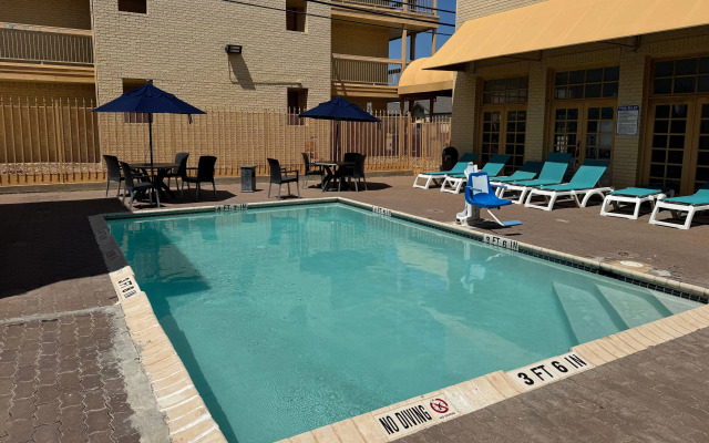 Days Inn by Wyndham Georgetown