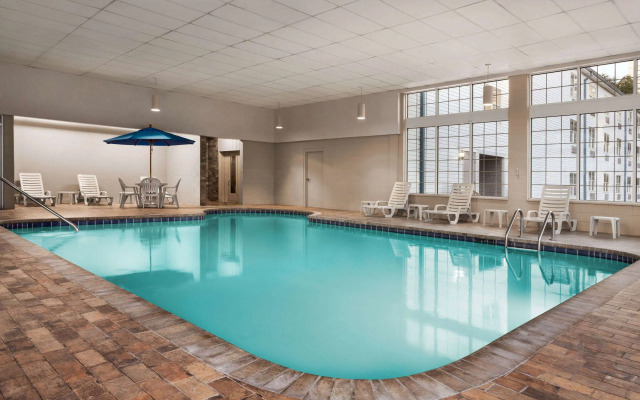 Ramada by Wyndham Pigeon Forge North