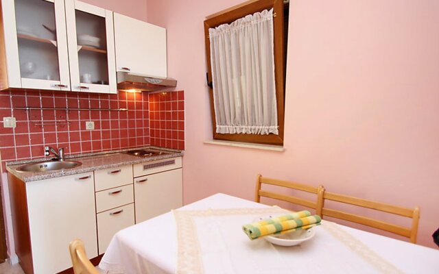 Apartment Lucic Tavernes 33113