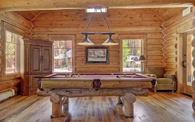 6526 Settlers Creek by RedAwning