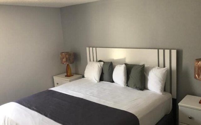 Bal Harbour Hotels