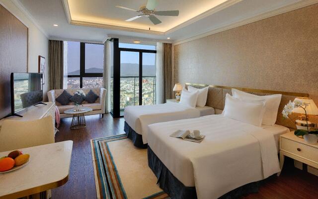 Melia Vinpearl Danang Riverfront