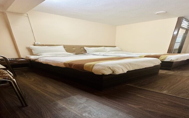 MeroStay 135 New Hotel ATH