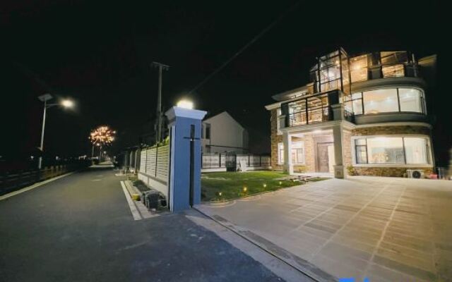 Yuanxu Homestay (Lingang Dishuihu Branch)