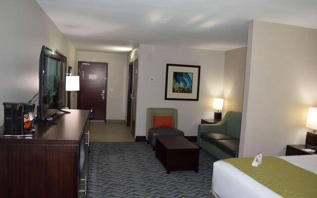 Best Western Plus Hardeeville Inn & Suites