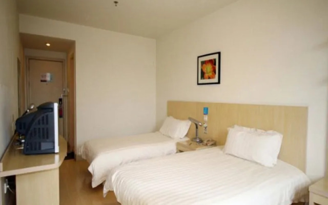 Jinjiang Inn Jinzhou Train Station