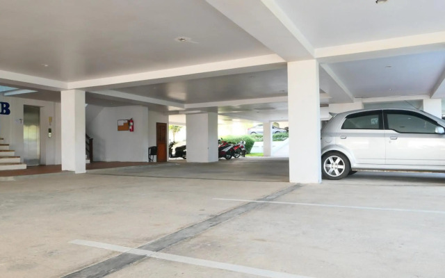 Khanom Beachfront Apartment 1