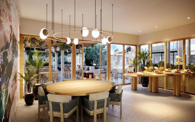 Hyatt Centric Cairo West