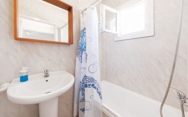 Hostal Cala Llombards