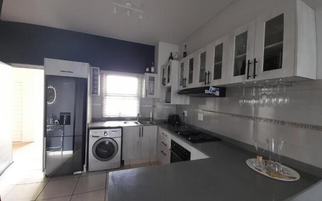 lovely 1 bedroom apartment