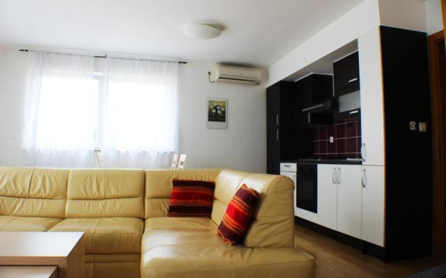 Bokun Apartments III