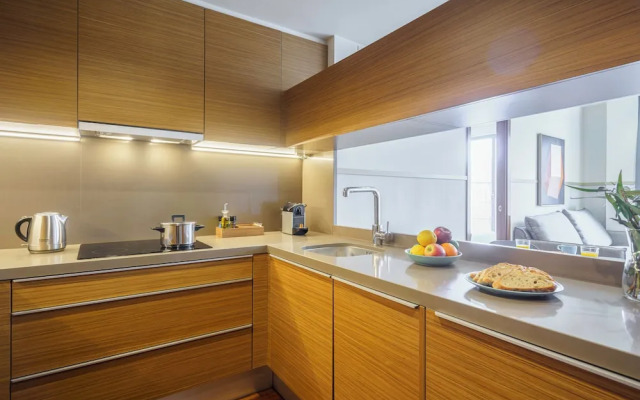 Aspasios Diagonal Art