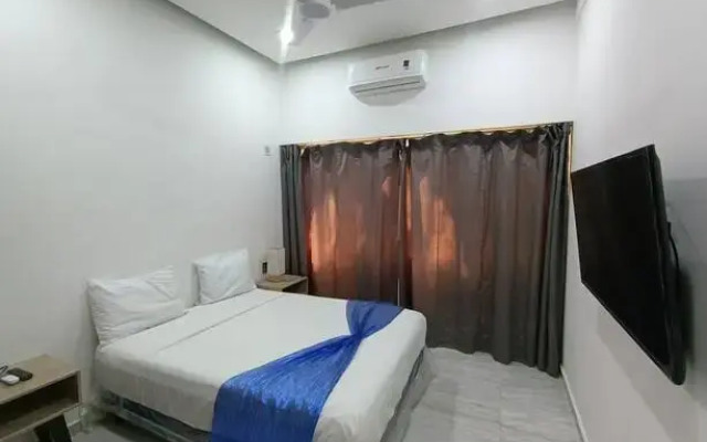 Cham Palace Hotel