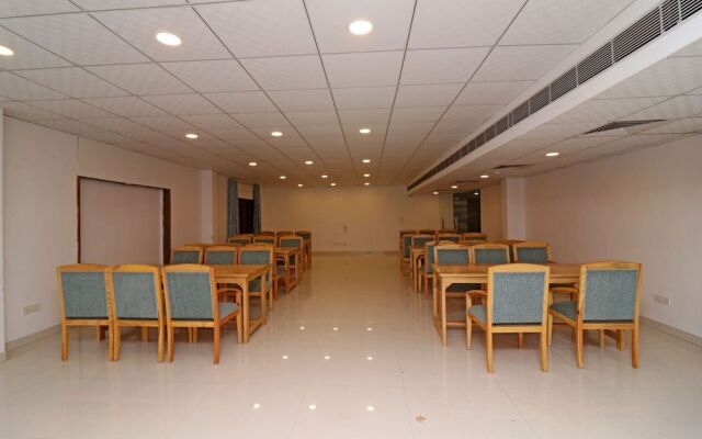 OYO 26911 Kcg Hotels