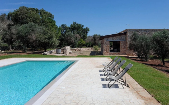 Villa Salentina With Garden And Pool