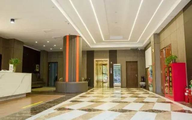 Lijiang Boutique Hotel (Yizhong Middle School)
