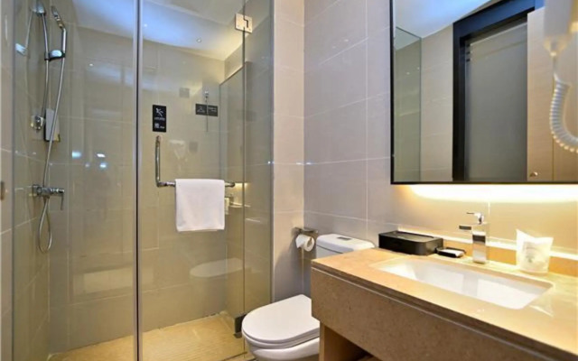 City Comfort Inn Kunming Airport Center