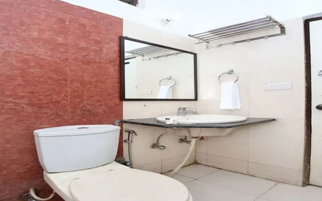 OYO Rooms Sector 7 Madhya Marg