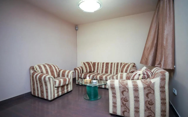 Valensia Hotel And Resort