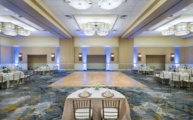 Hamilton Park Hotel & Conference Center